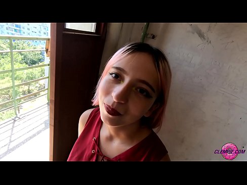❤️ Донишҷӯи шаҳвонӣ як бегонаро дар берун мекашад - конча дар рӯи ӯ ❌ Секс дар tg.xlxxporno.ru ❌️